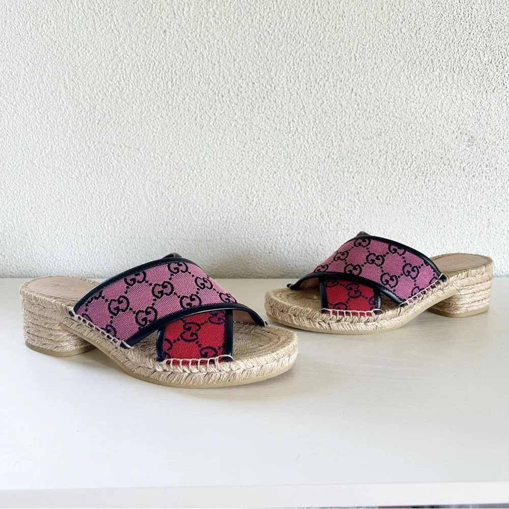Gucci gg canvas